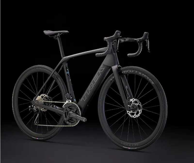 Trek Domane+ SLR 6 105 Di2 Electric Road Bike 2025 in Matte Deep Smoke Black-10